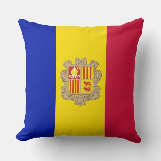 アンドラ国旗 クッション (正面)