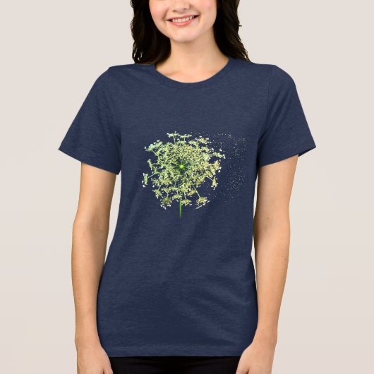 アンヌ女王のレースの贈り物と好意 トライブレンドＴシャツ (正面)