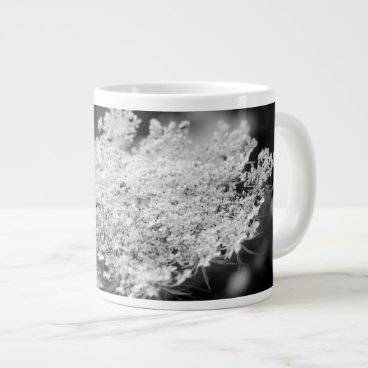 アンヌ女王レース花 ジャンボコーヒーマグカップ (正面右)