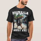 アンバラブ人形 混沌とした人形のミーム Tシャツ (正面)