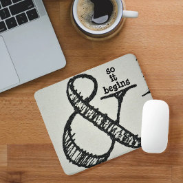 アンパサンド記号とグレーで始まる マウスパッド