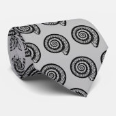 アンモナイト化石、灰色と黒の渦巻き貝殻 ネクタイ (ロール)