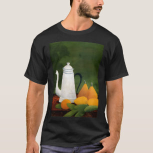 アンリ・ルソーによるティーポットとフルーツを持つ静物生活 Tシャツ