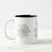 アン女王のレースのマグ ツートーンマグカップ (左)