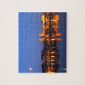 アヴィニョンの教皇の宮殿とローネ川 ジグソーパズル (縦)