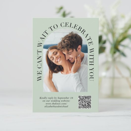 アーエレガントチフォトQRコードSage Green結婚's 出欠カード (スタンド正面)