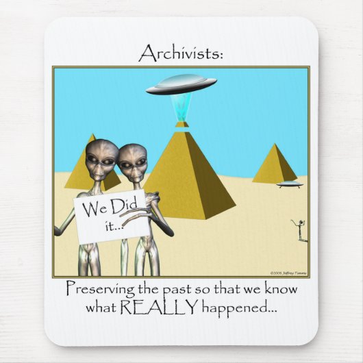 アーカイブ – 過去の保持(エイリアン) マウスパッド (正面)