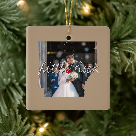 アーカンソー州写真インサートと町名 セラミックオーナメント (ツリー)