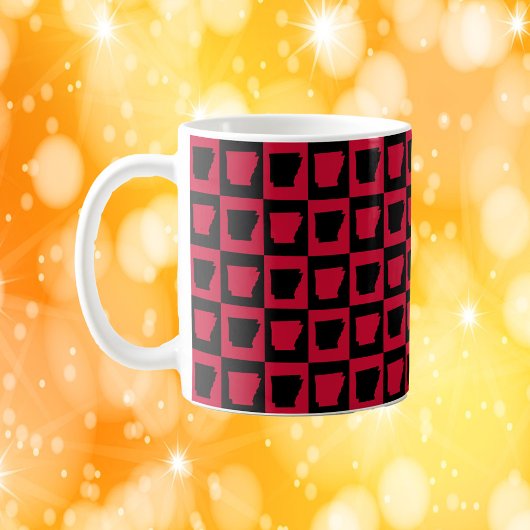 アーカンソー州 赤と黒の模様 コーヒーマグカップ