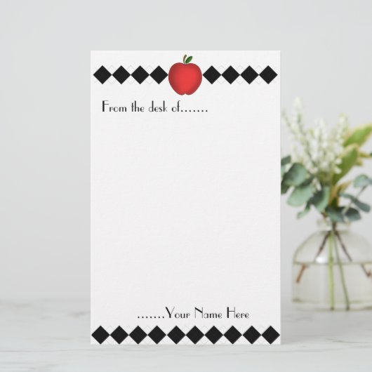 アーガイル柄のなAppleの先生の文房具 便箋 (スタンド正面)