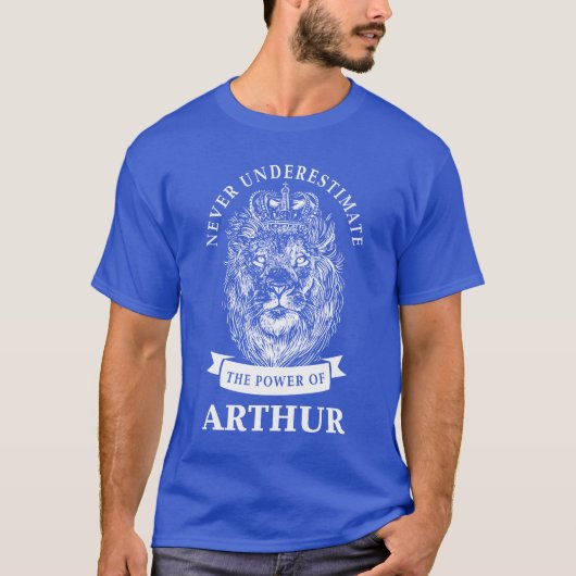 アーサー ギフト 名前 ライオン おもしろ Tシャツ (正面)