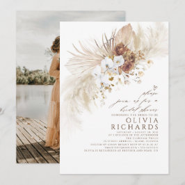 アースィーで白い花のボヘミアンブライダルシャワーの写真 招待状