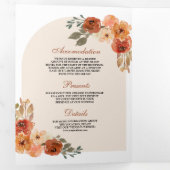 アースカラーのオレンジ色の花とパンプキンがモダンな結婚式の招待状 三つ折り招待状 (内部最初)