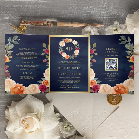 アースカラーフローラルリースQRコードネイビーブルーの結婚式 三つ折り招待状