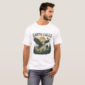 アースコールズ・イーグルマウンテン自然デザイン Tシャツ (正面フル)