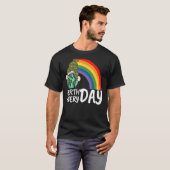 アースデイ毎日レインボーワールドアースデイティーシュ Tシャツ (正面フル)
