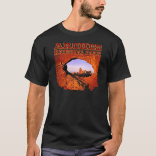 アーチの国立公園のTシャツ Tシャツ