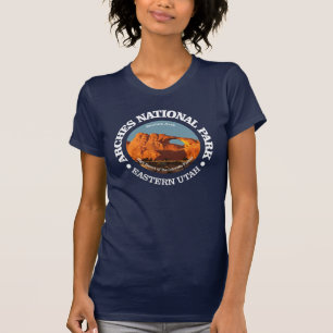 アーチの国立公園 Tシャツ