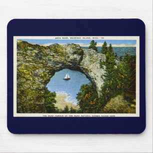 アーチの石のMackinacの島、ミシガン州 マウスパッド