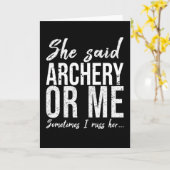 アーチェリおもしろいースポーツギフトアイディア カード (黄色い花)