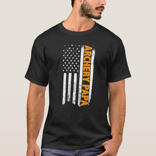 アーチェリーパパアメリカ国旗の父の日男達 Tシャツ (正面)