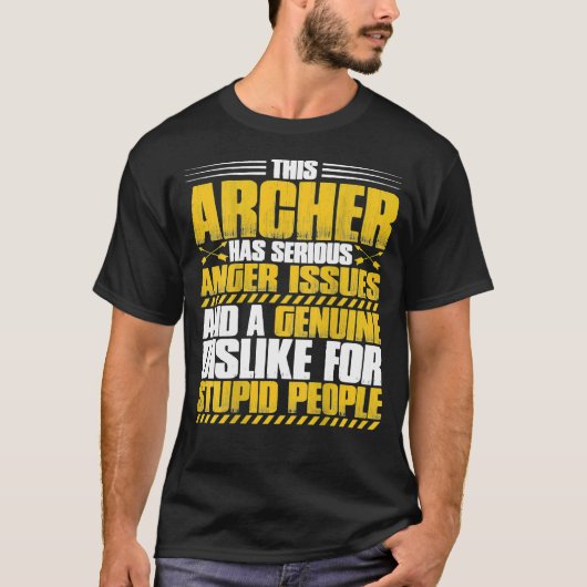 アーチェリー・アンガーが射手を攻撃 Tシャツ (正面)