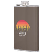 アーチス国立公園 フラスク (左)