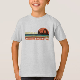 アーチズナショナルパークユタデリケートアーチヴィンテージ Tシャツ