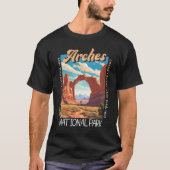 アーチズナショナルパークユタ動揺してー Tシャツ (正面)