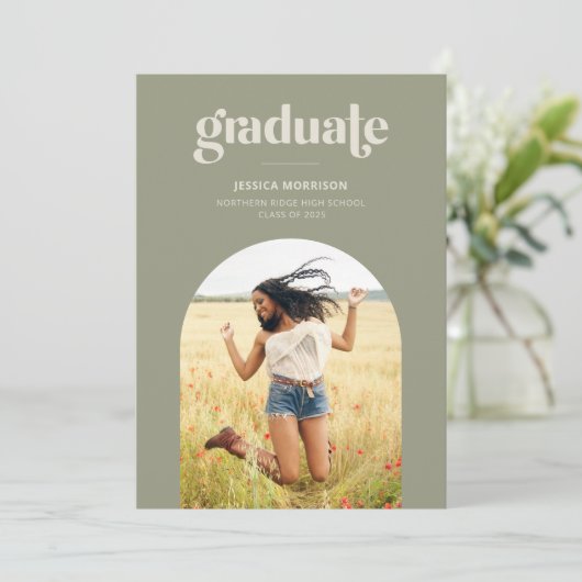 アーチフォトモダンタイプセージ緑の卒業パーティー 招待状 (スタンド正面)