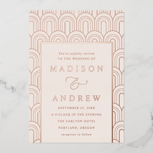 アーチモダンデコクリームアンドバラ金ゴールド結婚ズ 箔招待状 (正面)