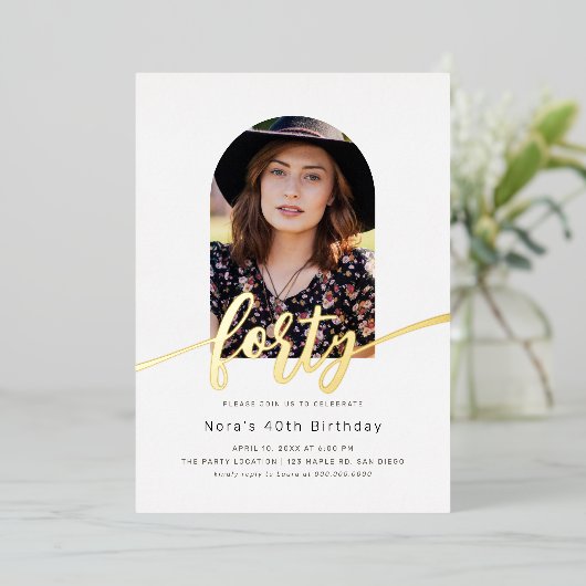 アーチモダンフォト40thバースデーフォイル招待状 箔招待状 (立ち正面)