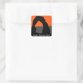 アーチ国立公園の繊細なアーチ – ユタ州，アメリカ スクエアシール (バッグ)