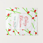 アーチ形の桜の花 赤と緑のベビーシャワー タペストリー (正面(横))