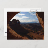 アーチ形の繊細なアーチ – 岩の窓から ポストカード (正面/裏面)