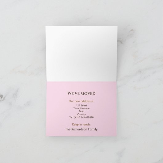 アーチ橋の新しいホーム我々は発表を移動した 案内状 (内部)