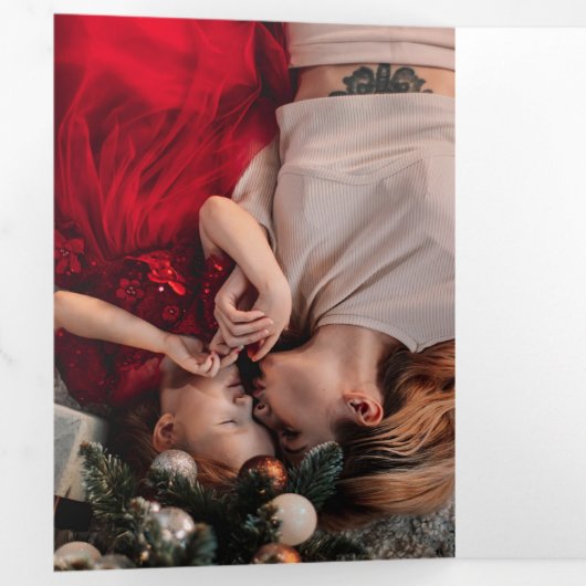 アーティザンエレガントレッドと金ゴールドブラシストロークフォト 三つ折りカード (内部最初)