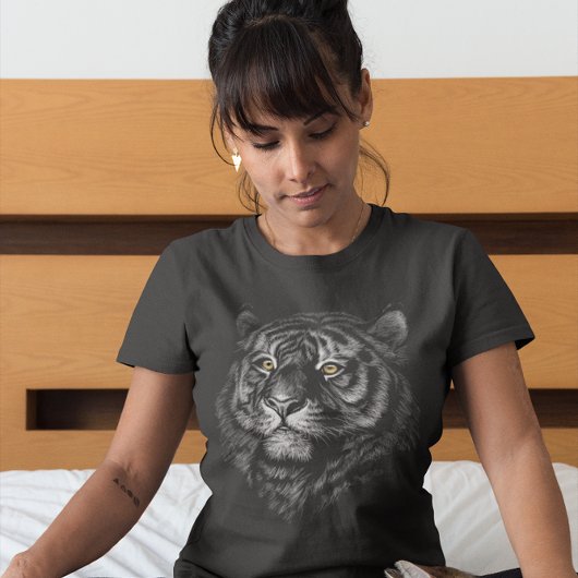 アーティスティックなトラの頭のグラフィック Tシャツ