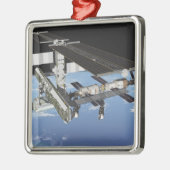 アーティスト描写ズ メタルオーナメント (左)