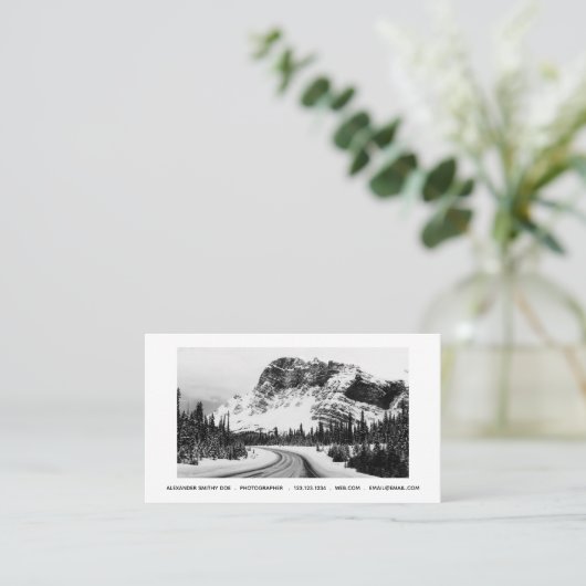 アーティスト用名刺-白黒フィルタ 名刺 (スタンド正面)