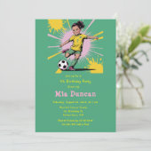 アートポップ・アートのガールズサッカー誕生日パーティー 招待状 (スタンド正面)