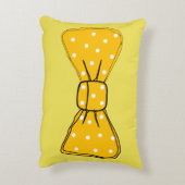 アートポップ・アートのスポッティイエローボウタイ アクセントクッション (裏面(縦))