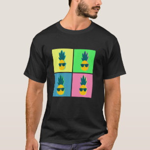 アートポップ・アートのパイナップルサングラスサマービーブトロピカル Tシャツ