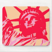 アートレディポップ・アートのリバティニューヨークシティ マウスパッド (正面)