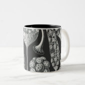 アート型枠の自然 ツートーンマグカップ (正面右)