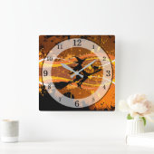 アート飛んでいるカッコいいWitch Silette Halloween スクエア壁時計 (ホーム)