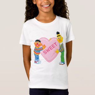 アーニー&バート・ビッグ・バレンタインのハート Tシャツ