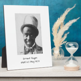 アーネストホーガン フォトプラーク