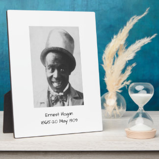 アーネストホーガン フォトプラーク