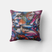 アーバンギャングのラッパーのグラフィティアート クッション (裏面)